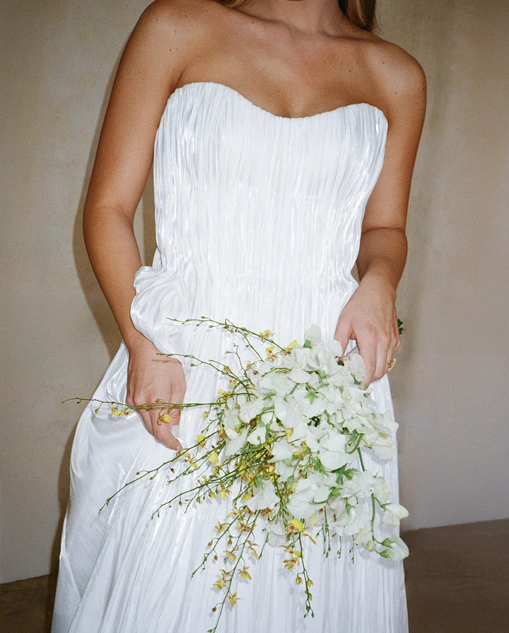 Bride holding bouquet
