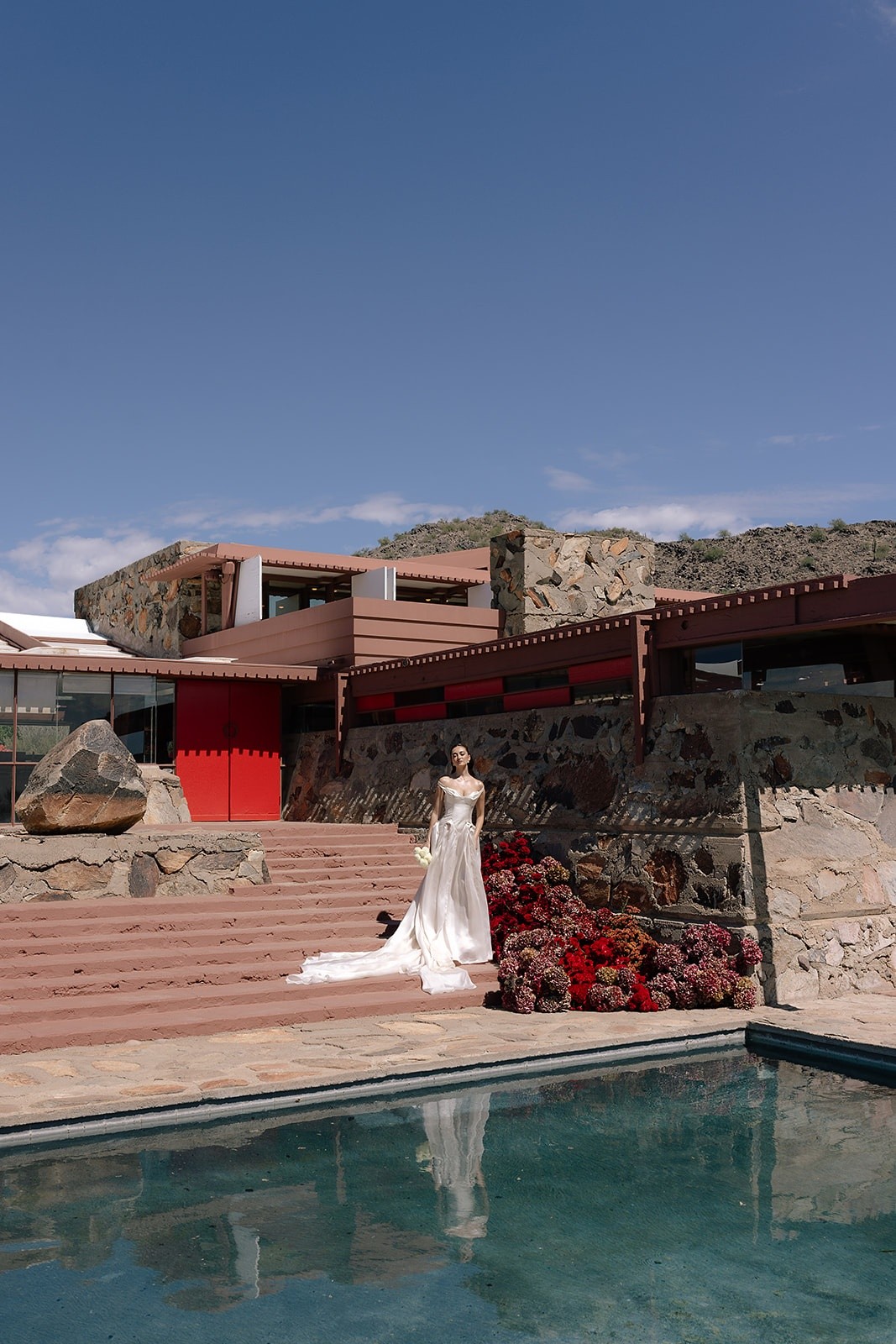 Mandy Marie Events Mid Century Modern Wedding Inspo Taliesin West Fall2025 Mashaida 89